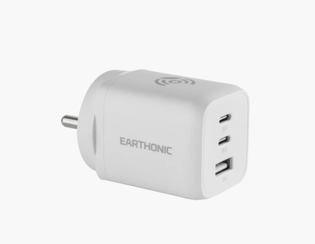 The Indian Traveler’s Secret Weapon: Why Everyone’s Switching to GaN Chargers 3 Earthonic 65W GaN Powerdock