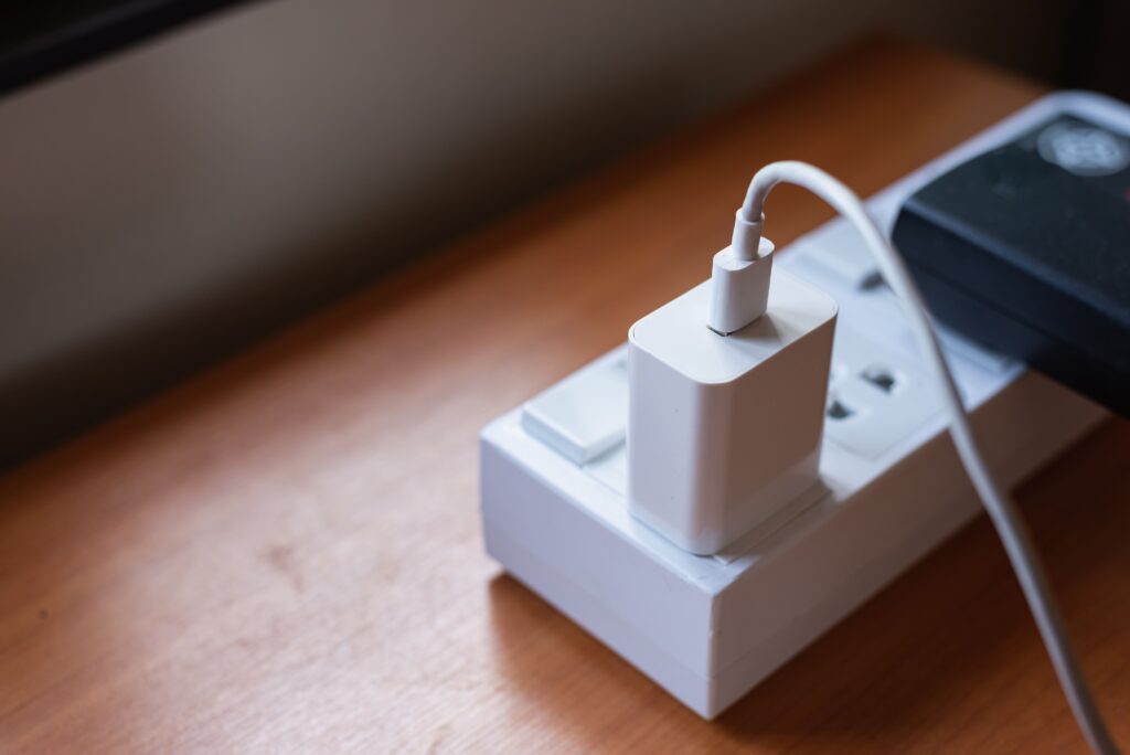 The Indian Traveler’s Secret Weapon: Why Everyone’s Switching to GaN Chargers 4 powerdoc